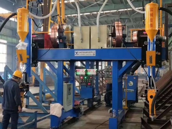 雙懸臂埋弧焊機